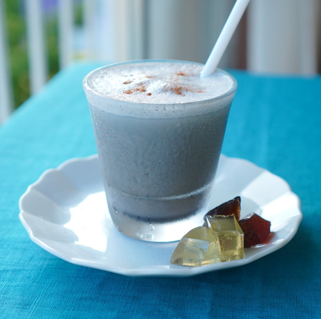 Recipe for Frozen Kurogoma Kinako Latte (フローズン黒ごまきなこラテ) – Yunomi.life