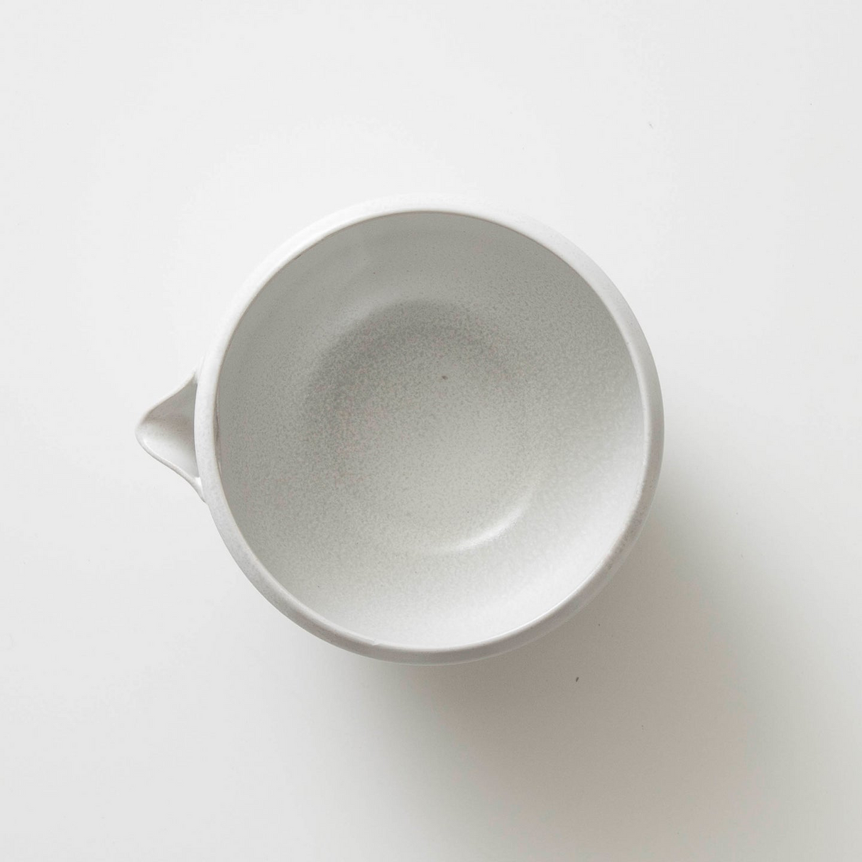 Origami Kai - Pour Kinu White - Minoyaki Porcelain Matcha Bowl with Pouring Lip