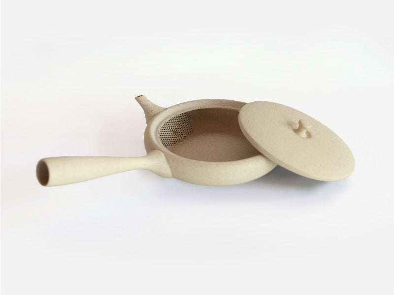 Jinsui Kiln: TOKI - KINARI, Flat Tokoname Kyusu Tea Pot (100ml, Off-White)