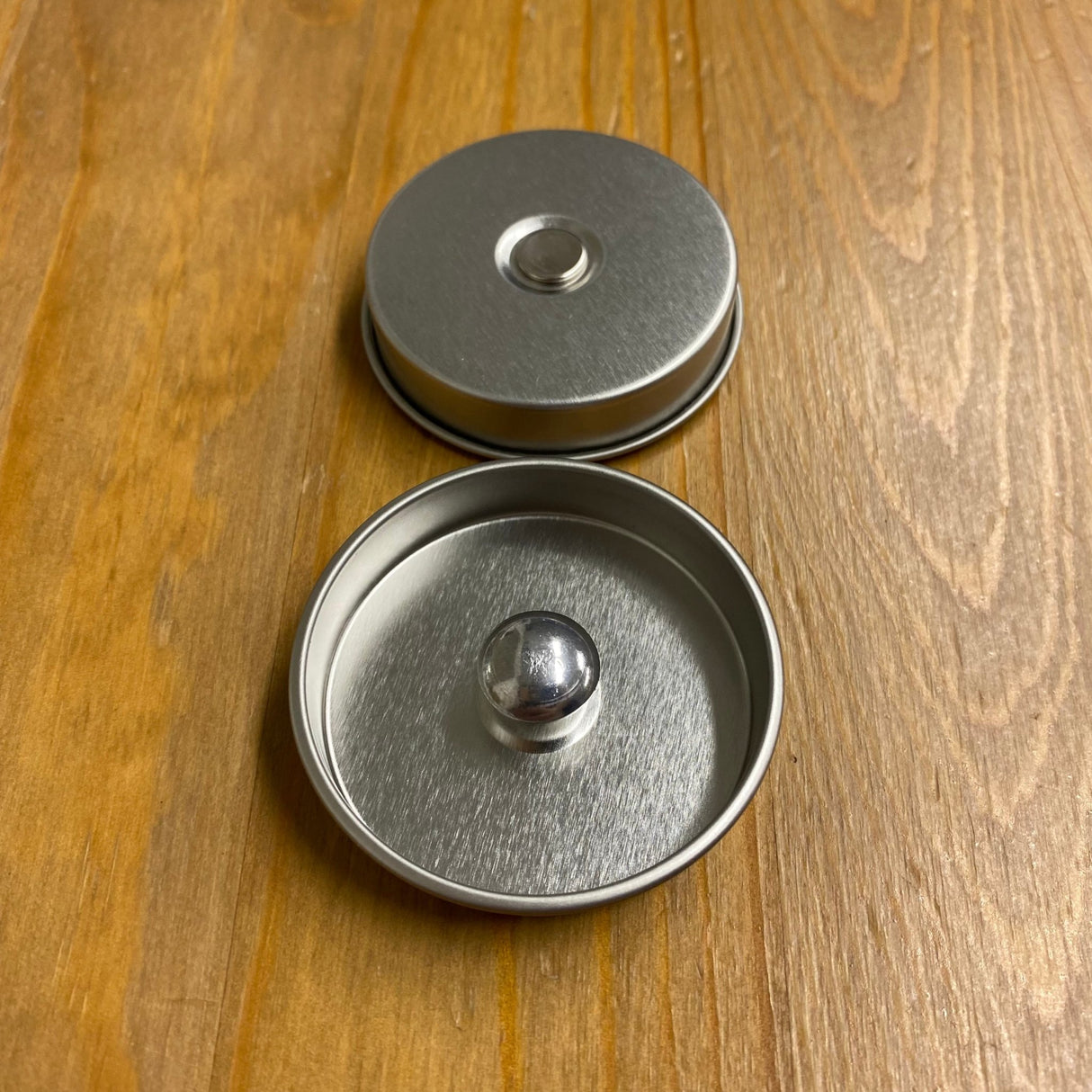 Okumura Seikan: Tin Presentation Lids for Storage Cannisters (40g / 175g sizes) - Yunomi.life