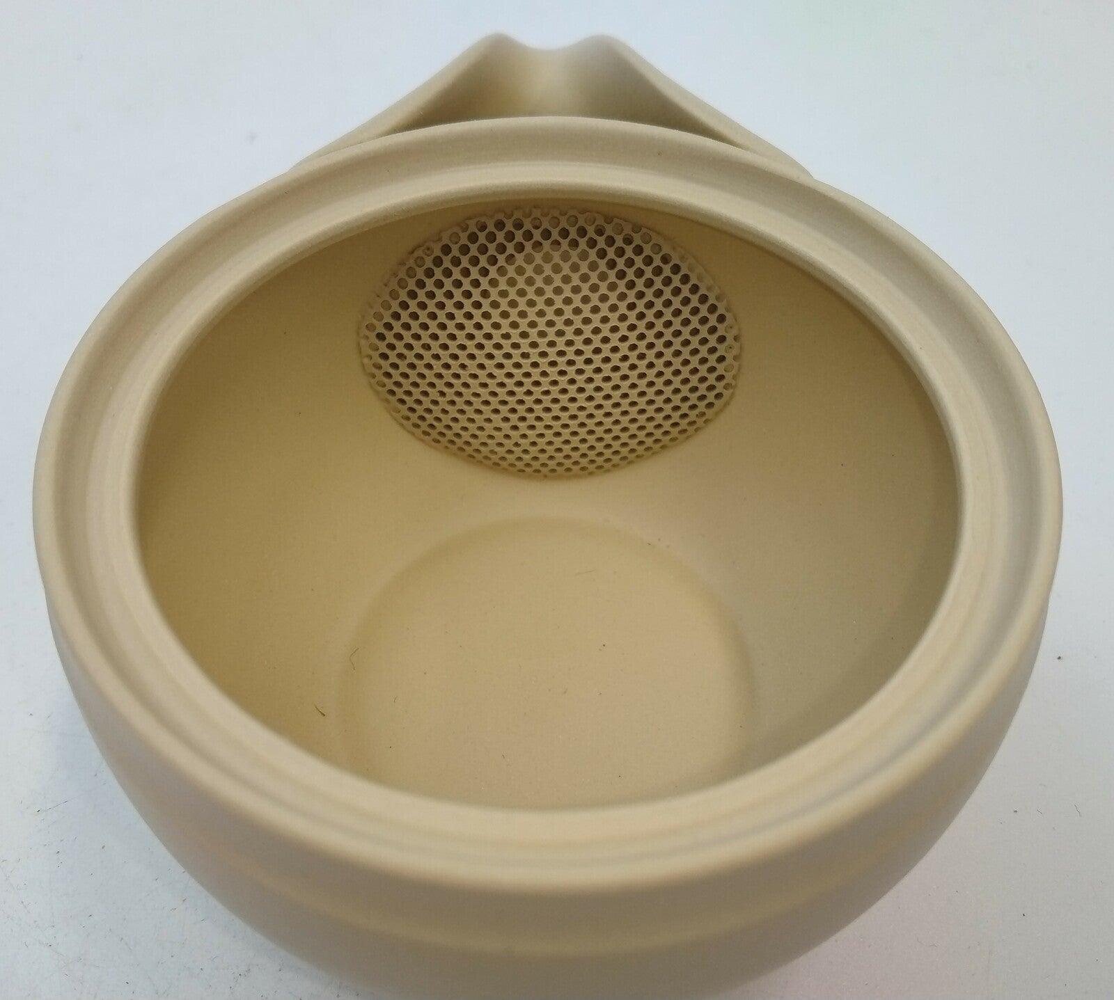 Takasuke Kiln (Y119) 高資陶苑: Tokoname Hohin Tea Pot, Sand Yellow