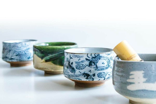 鯉の波模様抹茶碗（木箱入り） – Yunomi.life