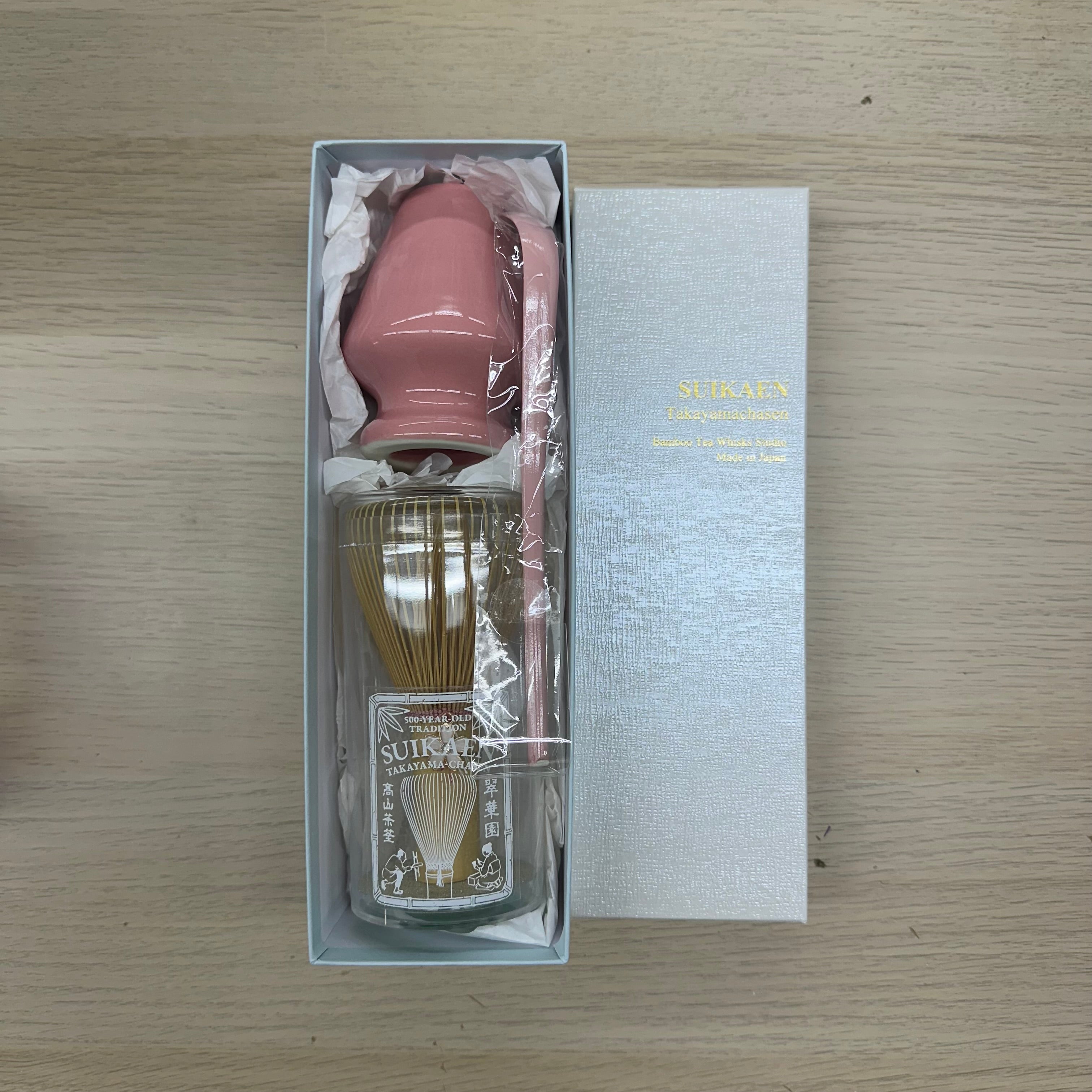 Suikaen: Chasen Matcha Whisk, Laughter (Pink Emi, 笑) – Yunomi.life