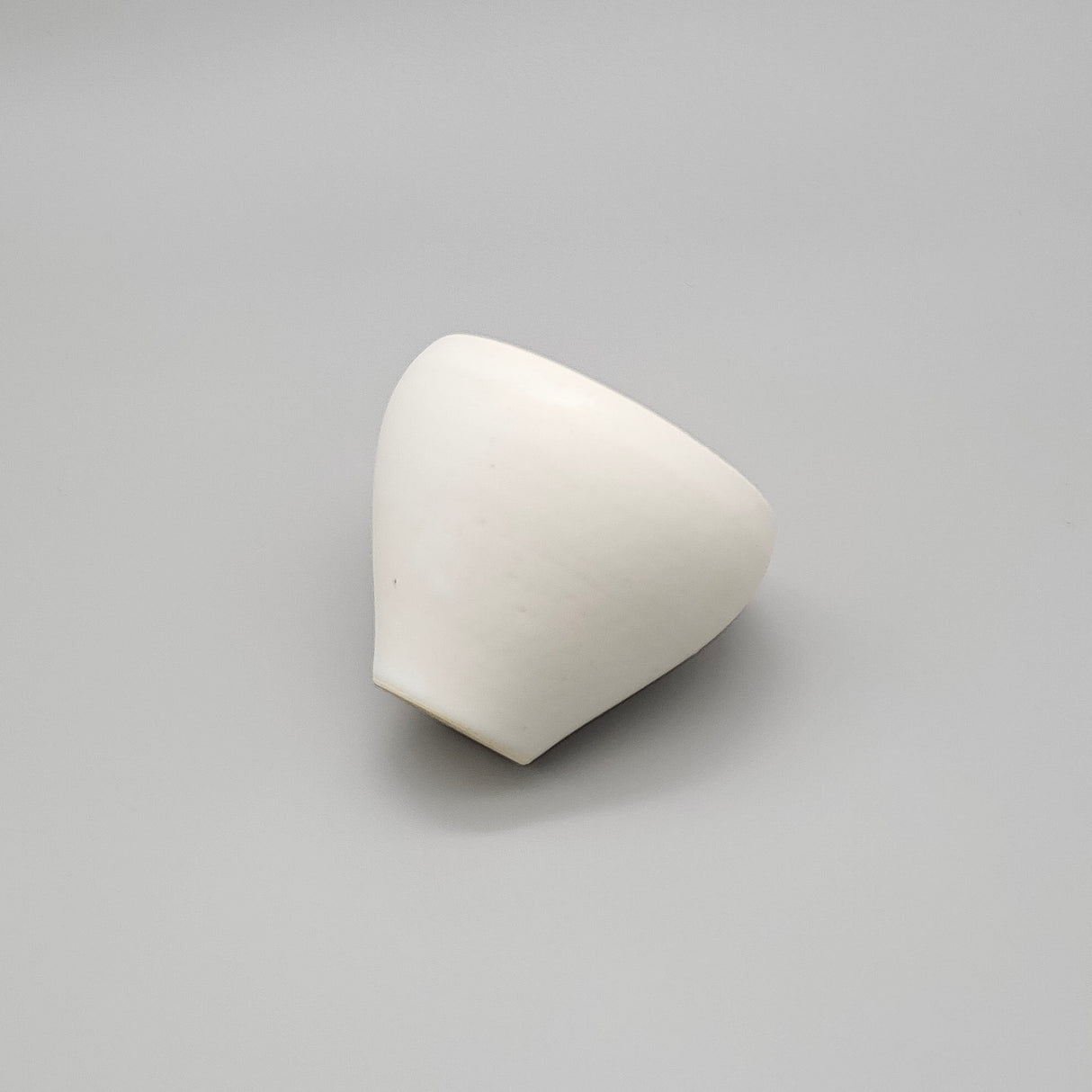 Emui × YUNOMI /  HAKU（Handmade Ceramic / 桐箱入りユノミオリジナル）yunomi.life 4