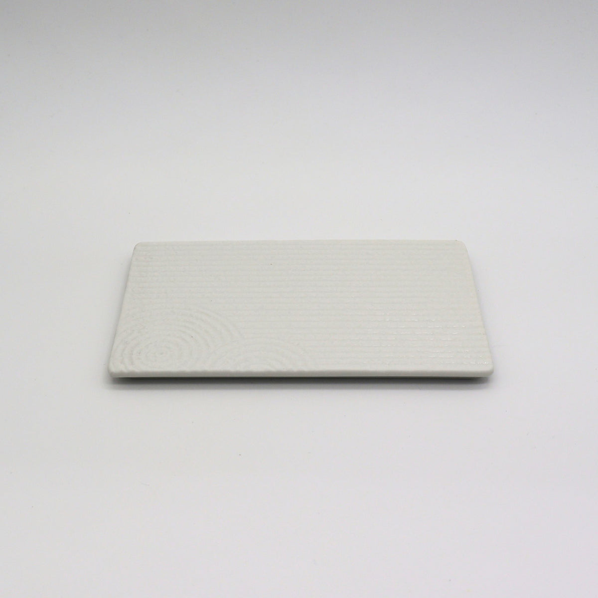 Kanesho Toki: Sansui Landscape-Inspired Plate / 美濃焼山水プレート yunomi.life