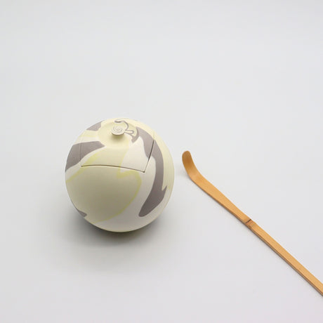 [One-of-a-Kind] Shinro Yamamoto: Marble Porcelain Natsume B / Lidded Container (Yellow) yunomi.life