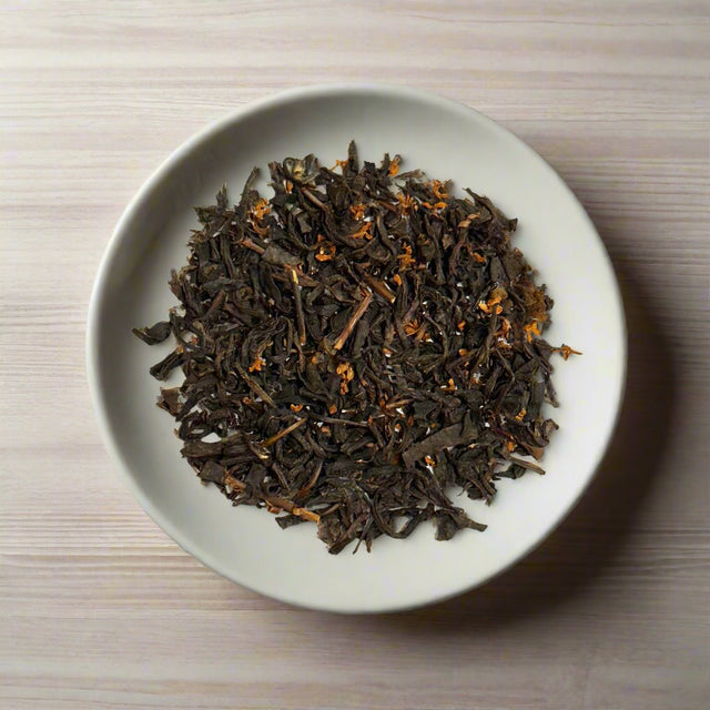 kinmokusei wakocha (osmanthus scented black tea from Kumamoto, Japan) - single estate