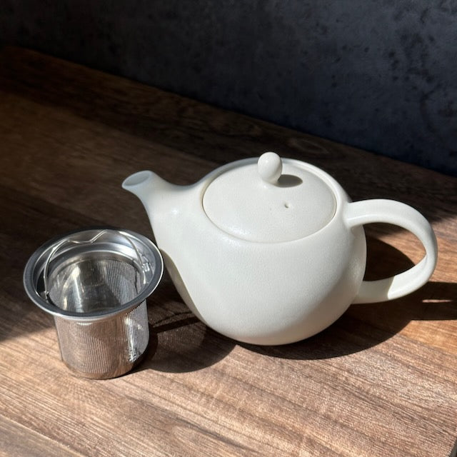 SALIU YUI Teapot