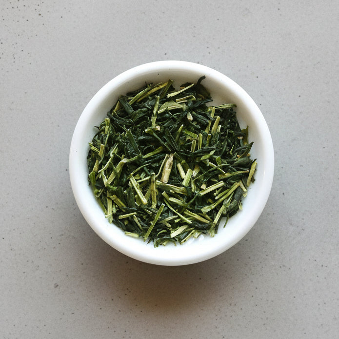 Tomizawa Tea Garden: Kumamoto Shira-ore Leaf Ste – Yunomi.life