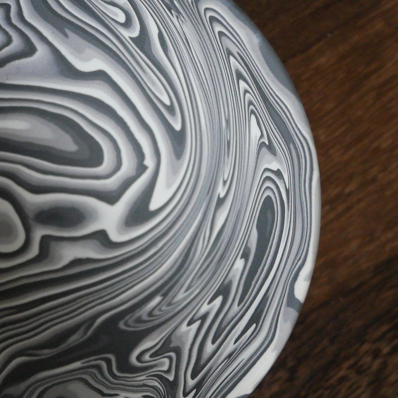 Shinro Yamamoto: Marble Porcelain Matcha Bowl 650 - Yunomi.life