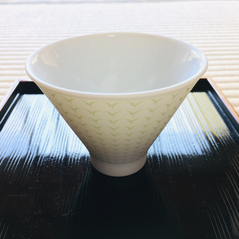 Yamani - Miyama Tableware: Chahaku Morning Glory Tea Cup - Gyokuro Green - Yunomi.life