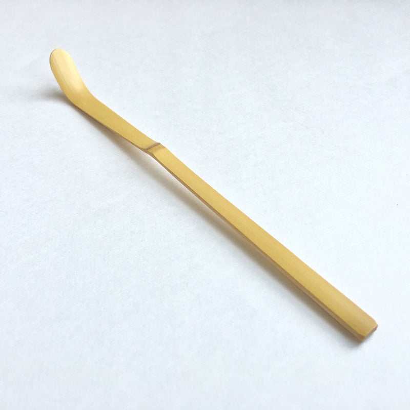 Yamatane e4118: Chashaku - Bamboo scoops. Made in Japan - Yunomi.life